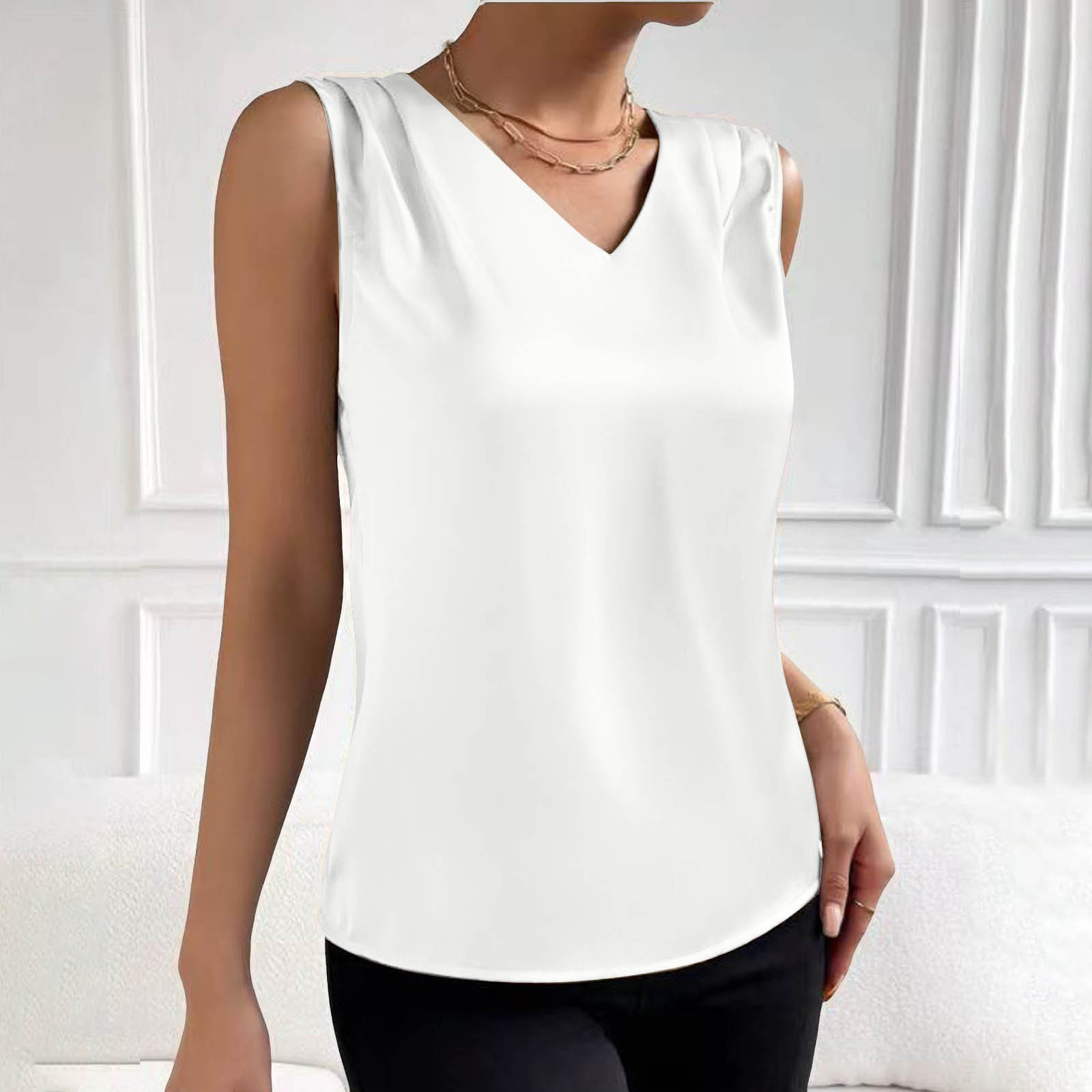 thumbnail image 3 of Top sin mangas de satén con cuello en V para mujer, para el verano, blusa informal transpirable de poliéster de color liso, 3 of 6